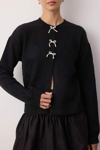 Trendyol Collection Black Ribbon/Bow Detailed Soft Textured Knitwear Cardigan Twoaw26Hi00052