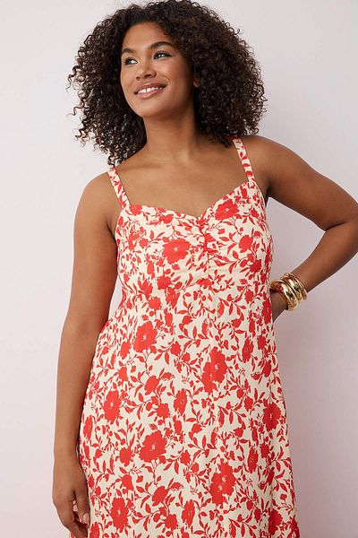 Trendyol Curve Ροζ Floral Midi Υφαντό Φόρεμα Plus Size TBBSS25AH00228