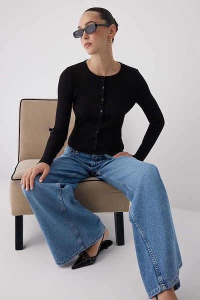 Trendyol Collection Black Mercerized Look Ribbed Knitwear Cardigan Twoaw26Hi00118