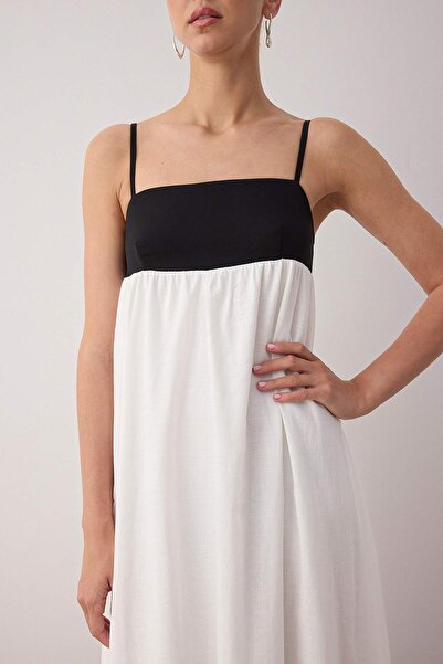 Trendyol Collection Ασπρόμαυρο Color Block Λινό Περιεχόμενο Υφαντό Φόρεμα TWOSS25EL00878