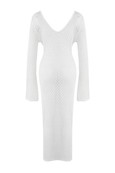 Trendyol Collection Ecru Maxi Knitwear με λαιμόκοψη V μακρυμάνικο φόρεμα παραλίας TBESS25EL00151