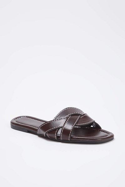 TRENDYOL SHOES Γυναικείες παντόφλες με λεπτομέρεια σε σκούρο καφέ αντίθεση TAKSS25TE00069