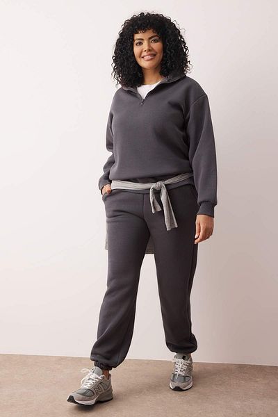 Trendyol Curve Set de trening tricotat antracit cu fleece gros în interior și fermoar