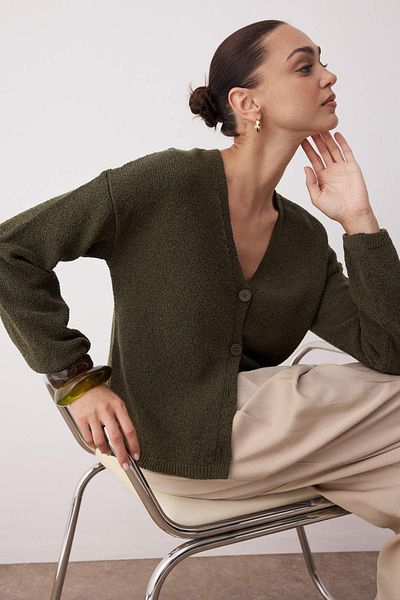 Trendyol Collection Khaki More Sustainable Cotton Blended Basic Wide Fit Knitwear Cardigan Twoaw26Hi00107