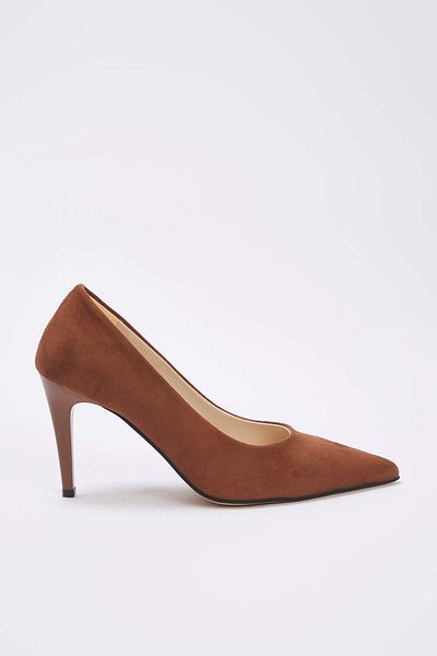 TRENDYOL SHOES Pantofi cu toc subțire stiletto pentru femei din piele intoarsa maro 
 TAKAW26TO00005