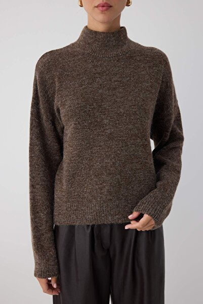 Trendyol Collection Wardrobe Essentials Nerz-Alpaka-Wollmischung aus Premium-Garn, weites Strickpullover | TWOAW26KZ000792