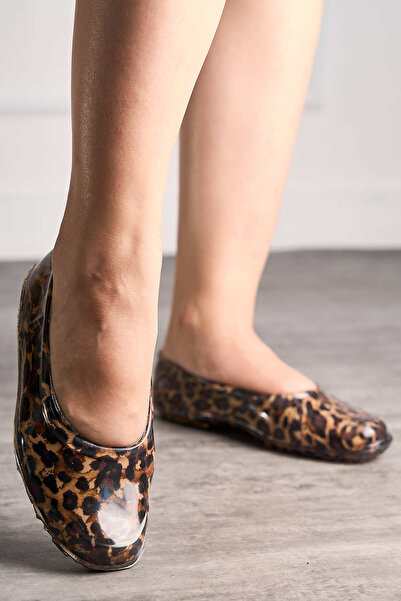 Allyup Günlük Kadın Leoparlı Babet Kaymaz Taban Esnek Lastik Plaj Bahçe Tarla...