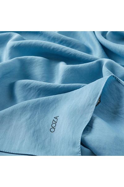 QOZA Medi Shawl - Indigo