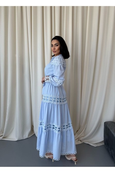 MSN Φόρεμα με κουμπιά με επένδυση από ύφασμα κρεπ και δαντέλα Jennyfer μπλε (ΠΕΡΙΛΑΜΒΑΝΕΤΑΙ Η ΖΩΝΗ)WW42110