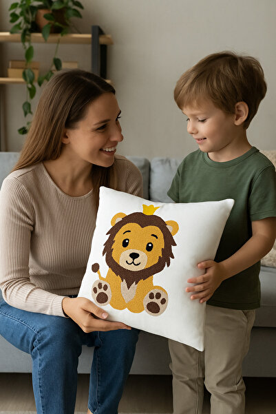 Melina Home Deco Lion Cub Punch Decorative Throw Pillow Cover, Punch Embroidery Technique, 43X43Cm, 1 Piece