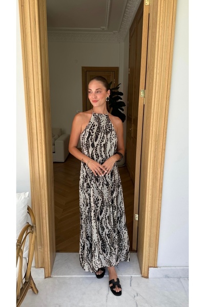 FEMMESTUDIO Kadın Taş Boyundan Bağlamalı Yılan Desenli Astarlı Elbise