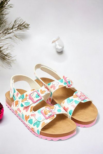 Ponchiq White Heart Printed Girl's Sandals
