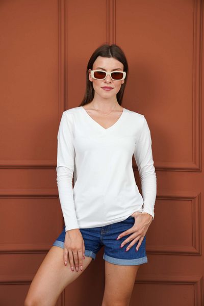 penyebizden Tricou-cremă moale, confortabil și la modă din viscoză cu decolteu în V