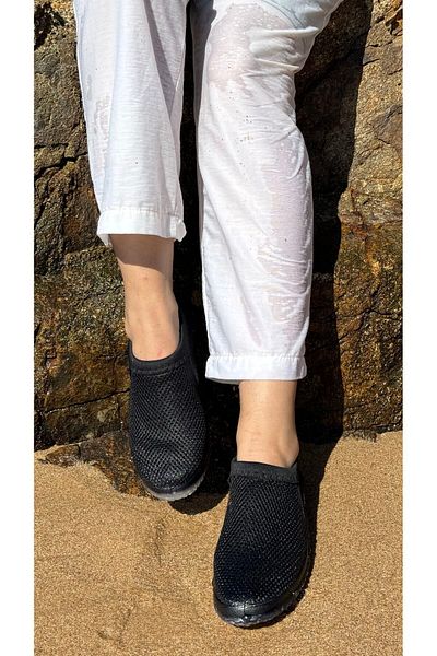 İmerShoes Unisex Black Adult Sea Shoes Non-Slip Sole Multi-Purpose Stylish Pool Beach Rafting Booties 521
