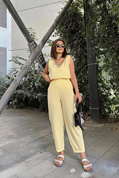 NEW LAVİVA Yellow Imported Muslin Fabric, Elastic Waist, Pocket Comfortable Fit Trousers - Suitable for Hijab