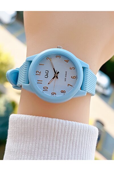 Q&Q Vs13j055wl Teen Girl Wristwatch with Waterproof Silicone Cord