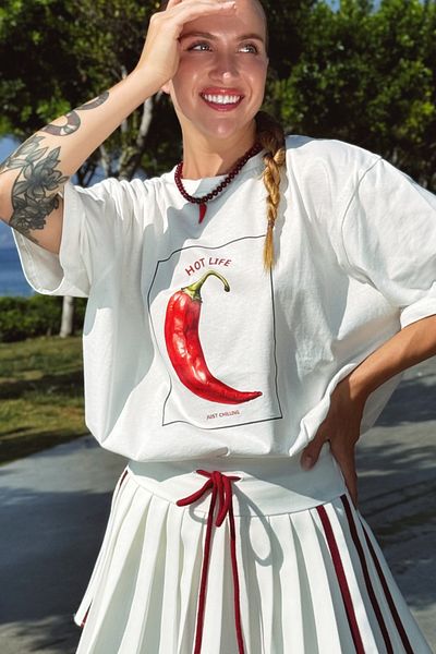 Le'sluette shadow of style Chili Pepper Printed Oversize 100% Cotton T-Shirt