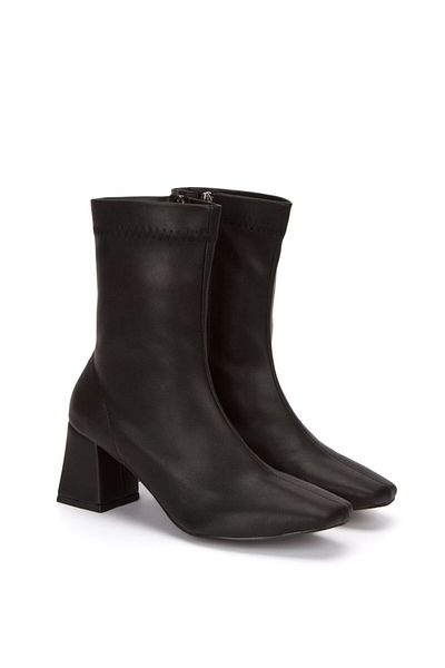 ForYou4 Women's Stretch Boots Black Ankle Short Blunt Mold Quality Boots Heeled Winter Boots & Bootie