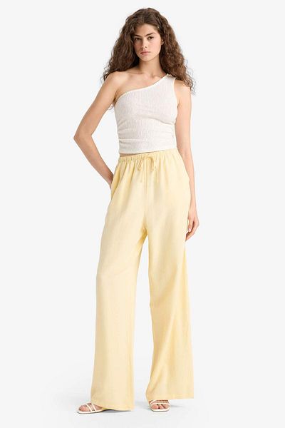 DeFacto Slim Fit Slim Fit One Shoulder Lace White Undershirt F5946Ax25Hs