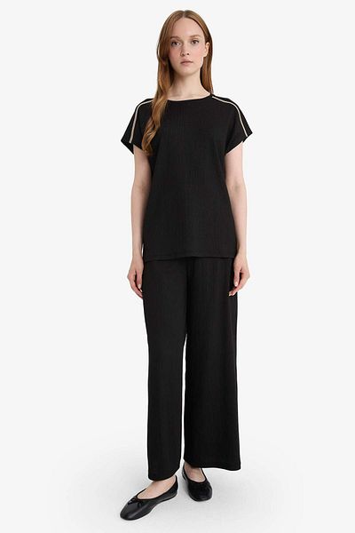 DeFacto Crew Neck Wrinkle Short Sleeve T-Shirt F6300Ax25Hs