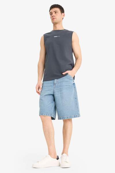 DeFacto 100 % Baumwolle, reguläre Passform, bedrucktes Unterhemd mit Rundhalsausschnitt E5190AX25SM