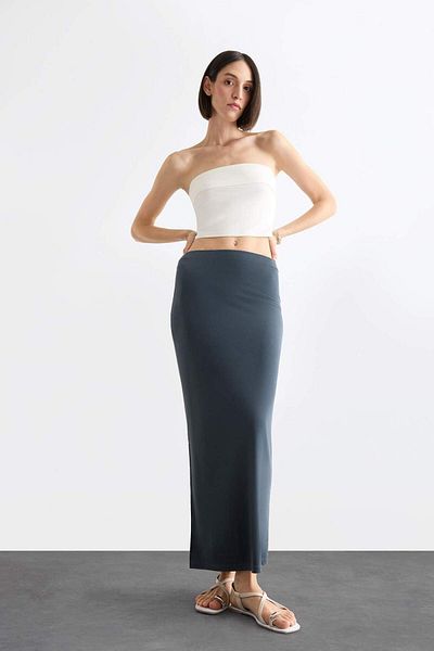 DeFacto Slim Fit Slim Fit Slit Midi Skirt F8335Ax25Sm