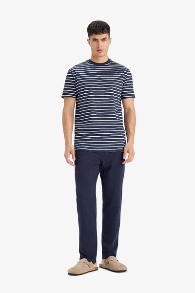 DeFacto E0514 Marineblauer, gestreifter Kurzarmanzug mit normaler Passform, 2-teilig
