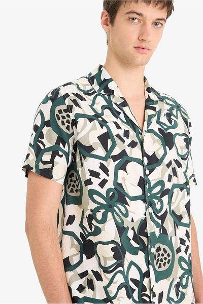 DeFacto Regular Fit Apache Collar Patterned Short Sleeve Shirt E1271Ax25Sm