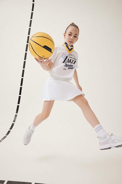 DeFacto Female Child Nba Los Angeles Lakers Crew Neck Short-Sleeve T-Shirt E7632A825Hs
