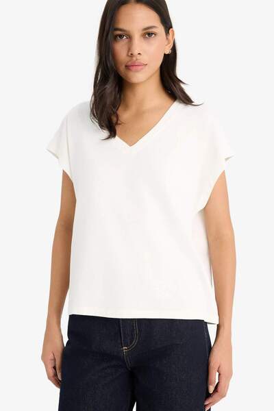 DeFacto Regular Fit V-Neck Basic Plain Premium Sleeveless T-Shirt E5486Ax25Sp