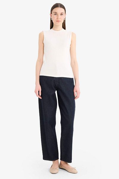 DeFacto Regular Fit Ribbed Camisole Sleeveless Hijab Tunic F3610Ax25Sm