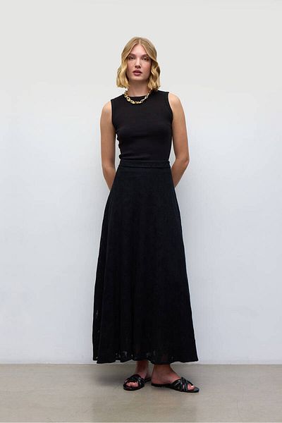 BE BLUE Fusta neagra crosetata - Design elegant