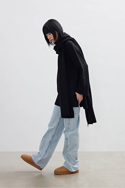 BE BLUE BLACK SOFT SCARF