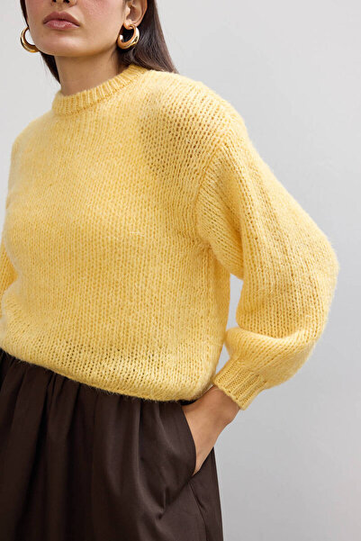 BE BLUE Yellow Balloon Sleeve Sweater
