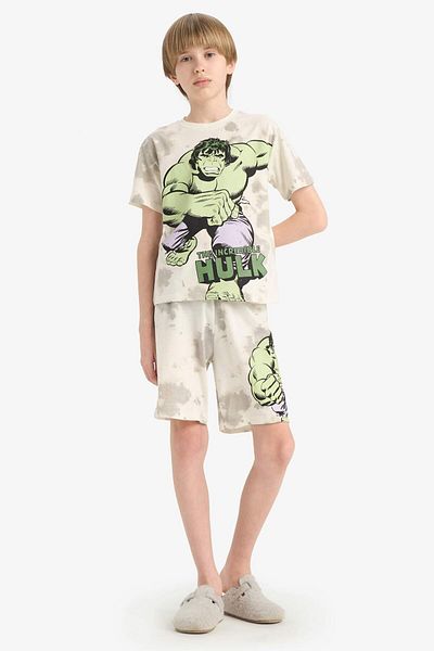 DeFacto Marvel Comics Pajama Set - Boys Sleeved Top Elastic Waist Shorts E0344A825Sm