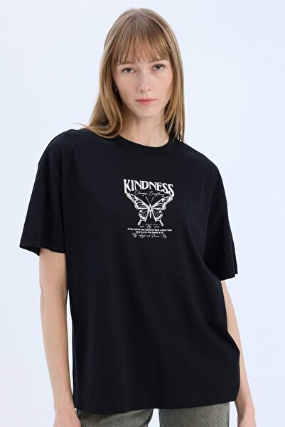 DeFacto Übergroßes, weites, bedrucktes Kurzarm-T-Shirt mit Rundhalsausschnitt auf der Rückseite D9613AX25SM