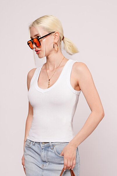 Madmext Beyaz Derin V Yaka %100 Pamuklu Basic Kadın Atlet Mg2405