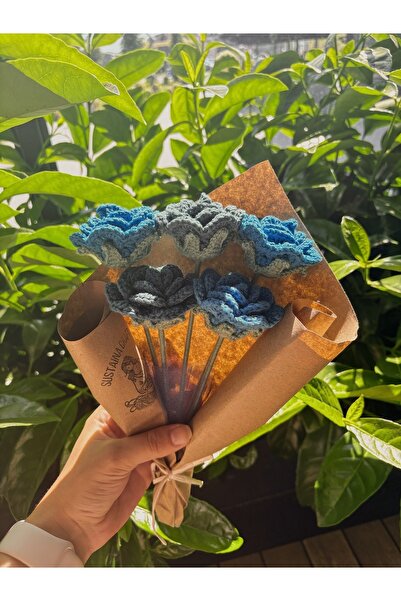 Sustaina Craft El Yapımı Amigurumi Mavi Gül Buketi – 5’li Örgü Gül Buketi,