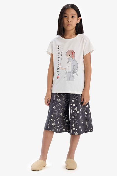 DeFacto Girls' Pajamas Set Printed Short Sleeve Top Capri Bottom E2227A825Sm