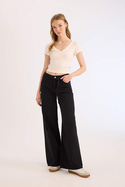 DeFacto Cool Fitted Corduroy Camisole Basic μασίφ κοντομάνικο μπλουζάκι E0290AX25SM