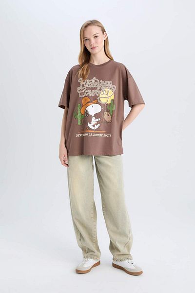 DeFacto Coool Snoopy Oversize Wide Fit Crew Neck Short Sleeve T-Shirt D9135Ax25Sm