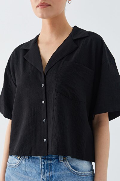 Mixray 4556 Women's Basic Crop Shirt with Pockets Black