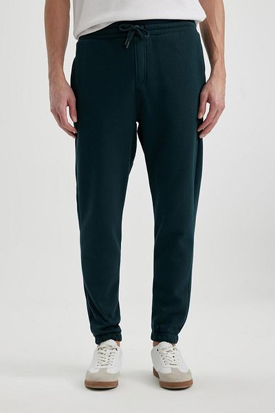 DeFacto Relaxed Fit – dicke Jogginghose, elastisches Bein mit Schnürung und Taschen U7438az24au