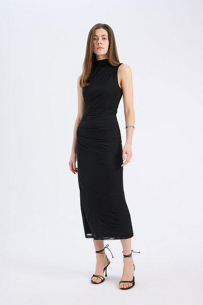 DeFacto Rochie neagră maxi fără mâneci din tul simplu, cu jumătate de gât țesut, bodycon C3519ax24sp
