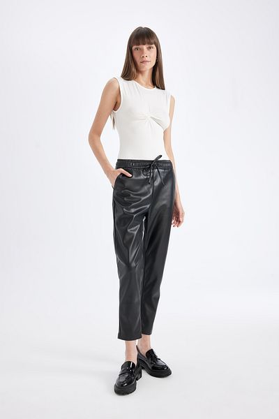 DeFacto Jogger High Waist Pocket Faux Leather Pants X8320Az23Wn