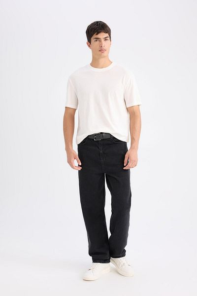 DeFacto 100 % Baumwolle, neues Basic-T-Shirt mit normaler Passform und Rundhalsausschnitt, einfarbig, kurzärmelig, V7699az24sp