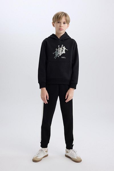 DeFacto Junge – Set aus dickem Sweatshirt und Hose mit normaler Passform D4444A8NS