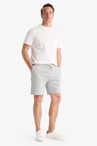 DeFacto Regular Fit Basic Straight Shorts D5103Ax25Sp