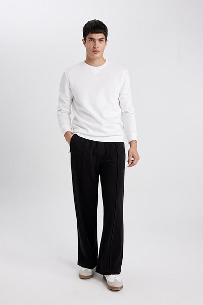 DeFacto Relax Fit Slim Jogginghose mit weitem, lockerem Bein und Taschen B4934ax24sp