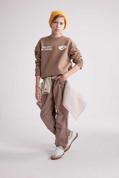 DeFacto Boy's Gabardine Jogger Pants - Pockets, Elastic Waist and Legs C7577A824Wn